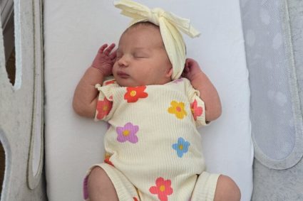 Hospital Bag Essentials: What Expectant Parents REALLY Need To Pack